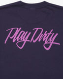 SU26 UNDEFEATED SCRIPT S/S TEE - NAVY