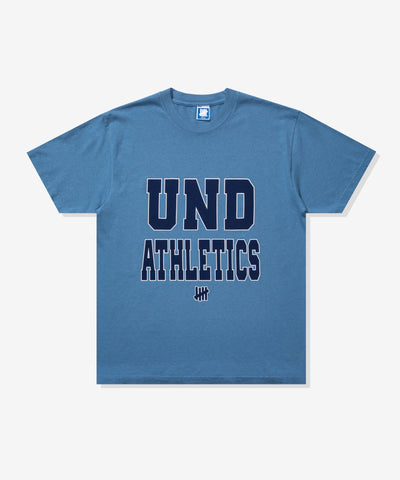 UNDEFEATED UND ATHLETICS S/S TEE CORNFLOWER