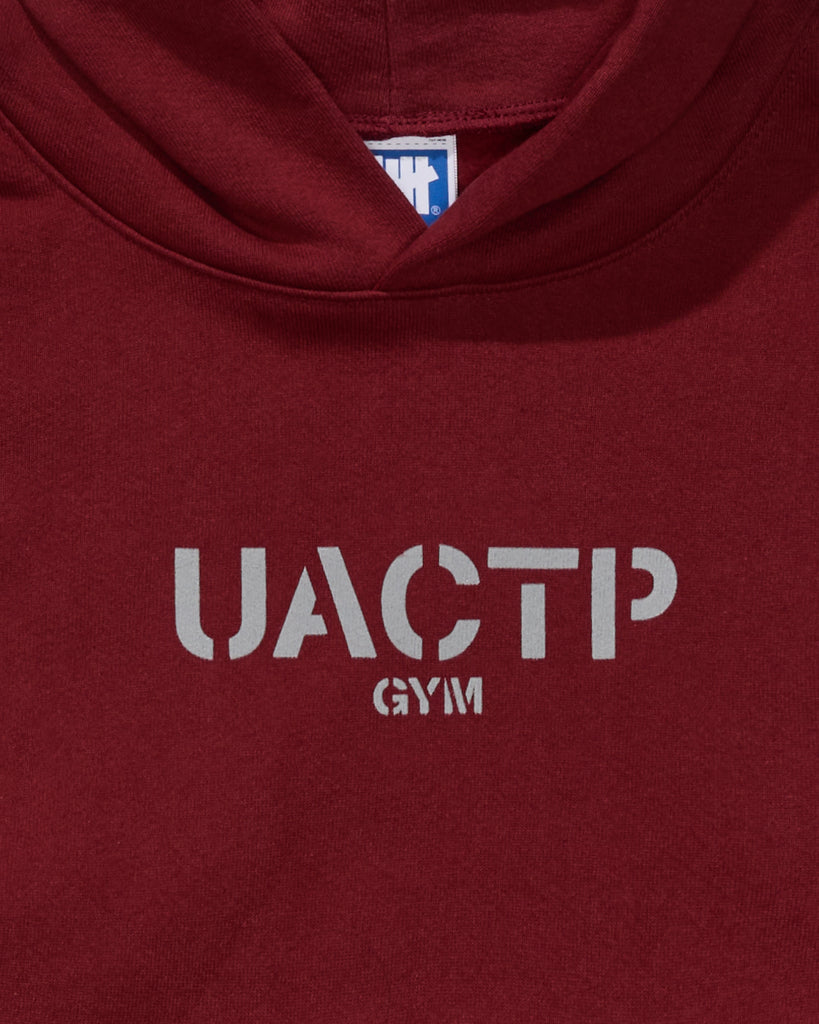 SU26 UNDEFEATED STENCIL GYM PULLOVER HOOD