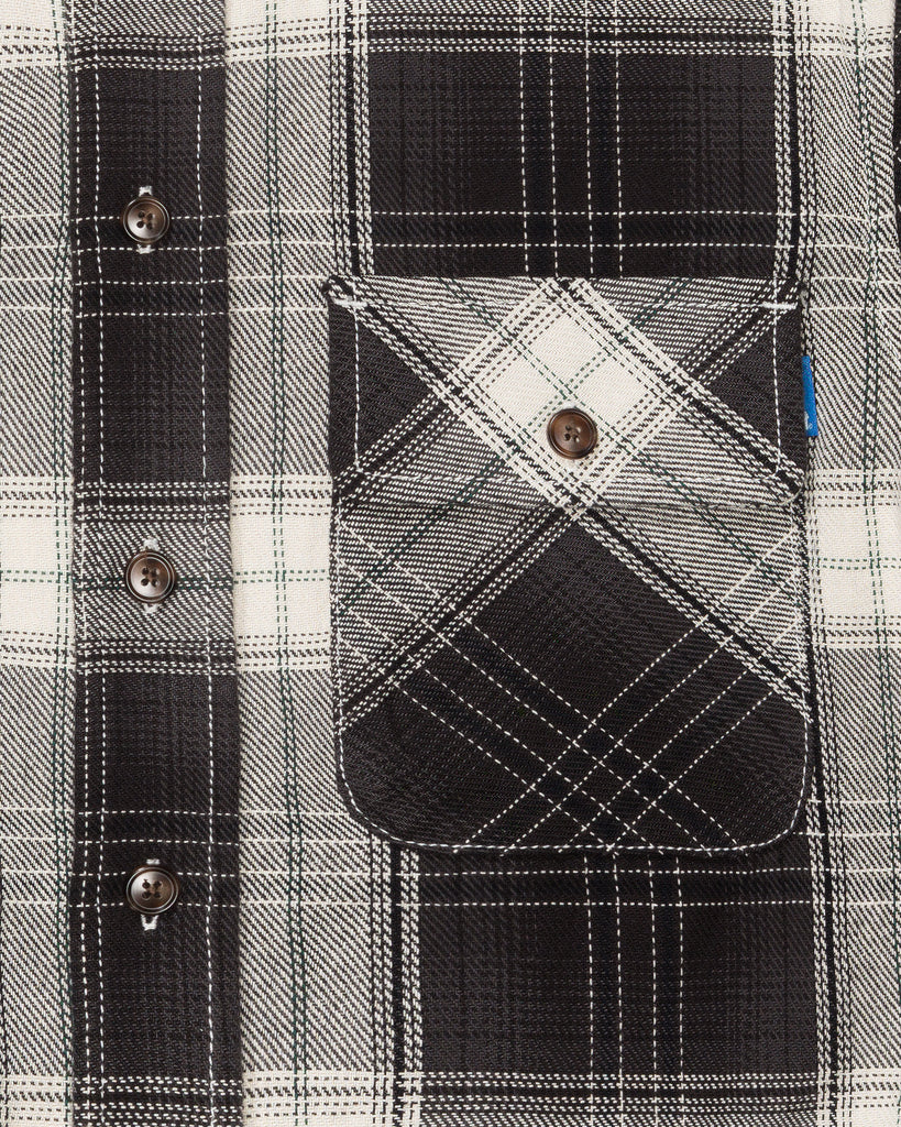 FA26 UNDEFEATED OMBRE PLAID L/S - BLACK