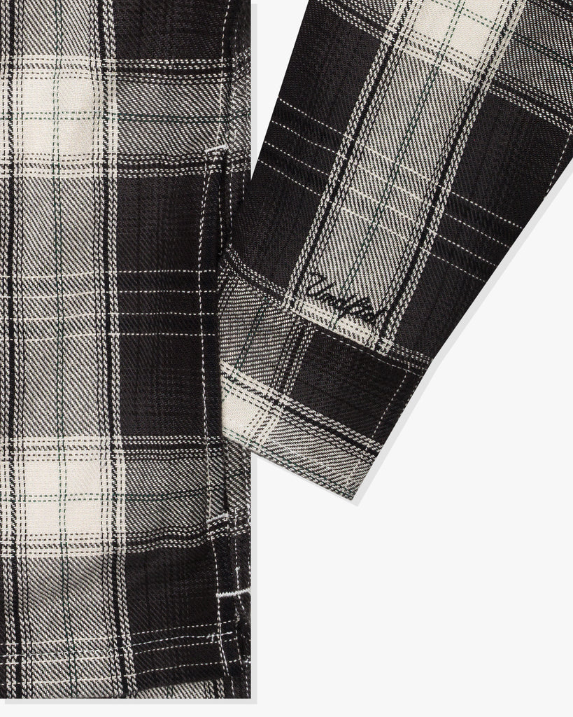 FA26 UNDEFEATED OMBRE PLAID L/S - BLACK