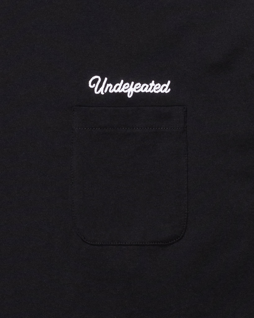 UNDEFEATED SCRIPT L/S POCKET TEE BLACK