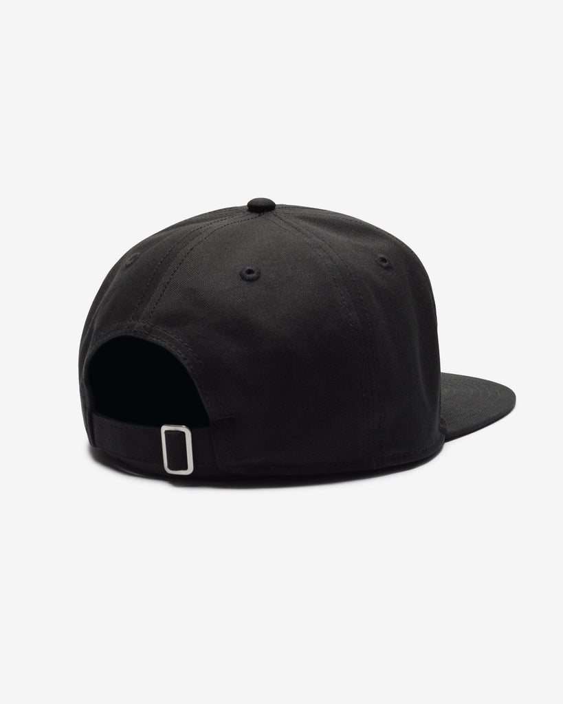 UNDEFEATED SU24 ICON STRAPBACK CAP