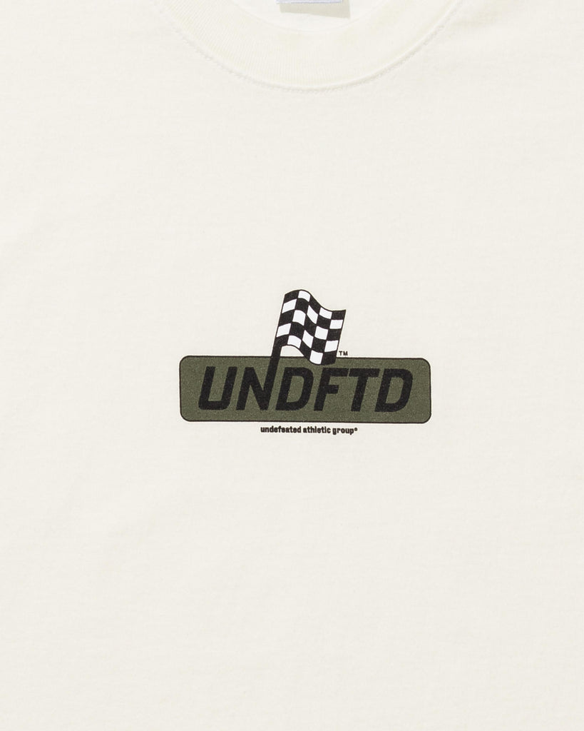 UNDEFEATED SU25 FINAL LAP S/S TEE