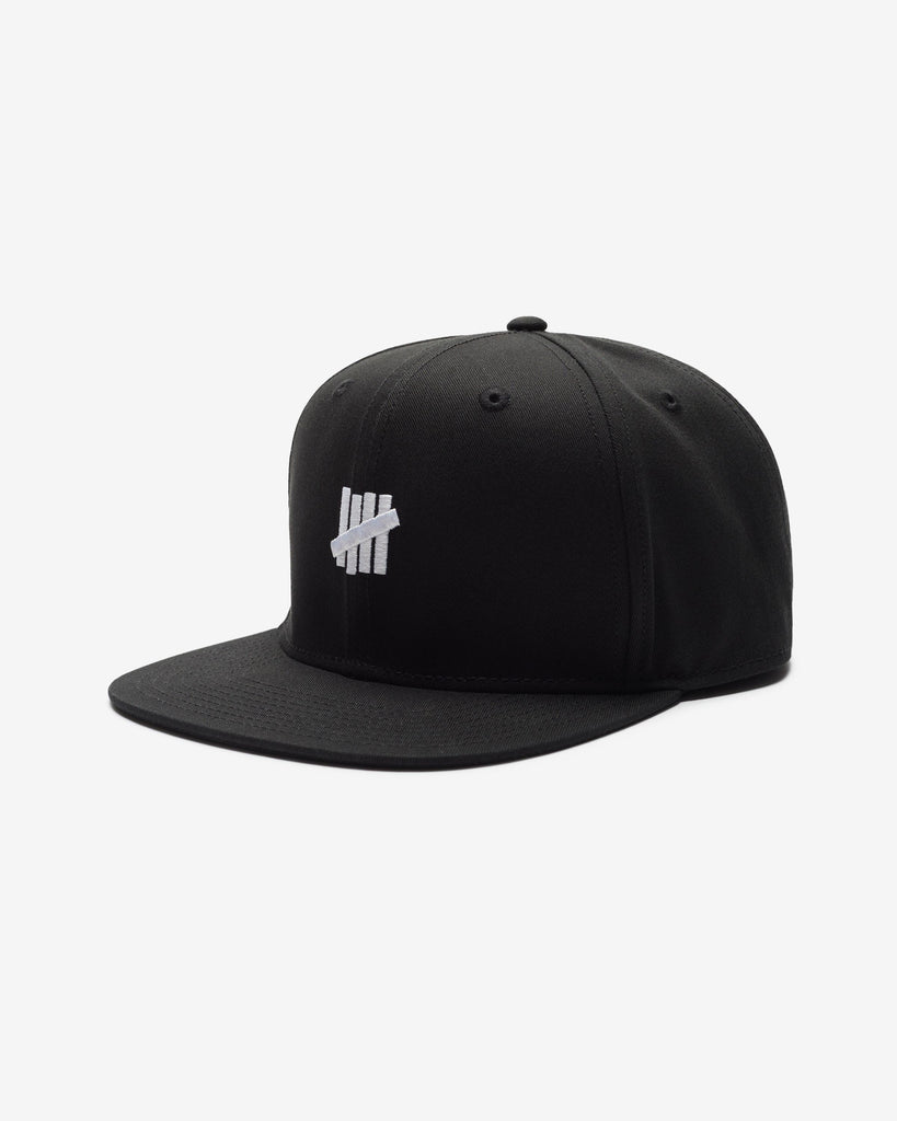 UNDEFEATED SU24 ICON STRAPBACK CAP