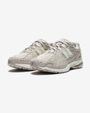 NEW BALANCE M1906RGR - GREY