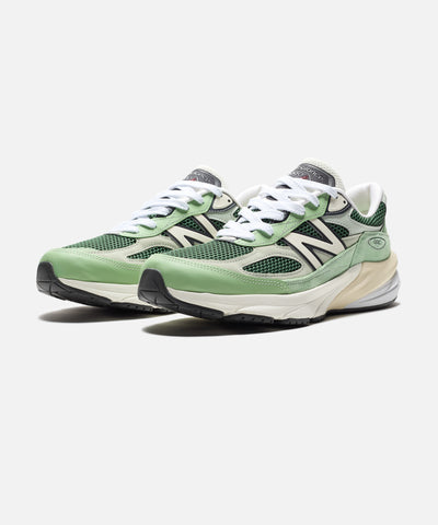 NEW BALANCE 'MADE IN USA' 990v6 - AVOCADO