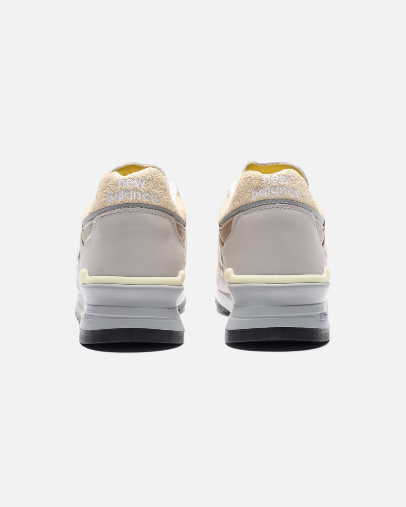NEW BALANCE 'MADE IN USA' 997 - MOONROCK