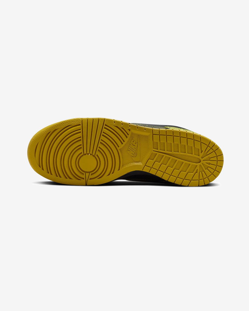 NIKE DUNK LOW RETRO - HALLOWEEN SKULL