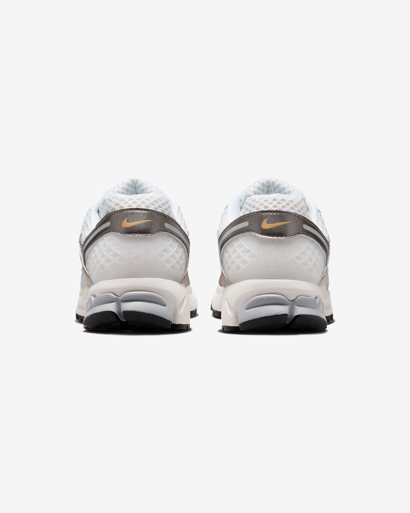 NIKE ZOOM VOMERO 5 - HJ7247-099