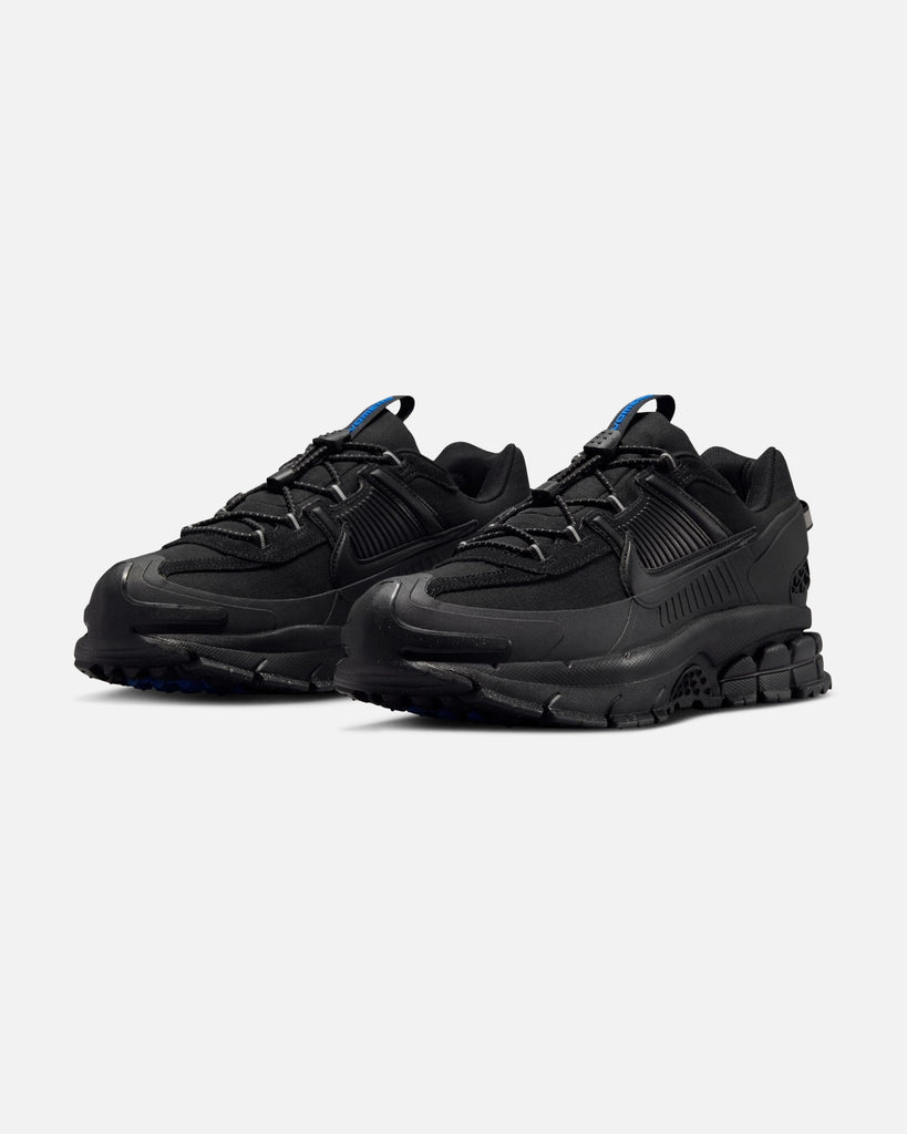 NIKE ZOOM VOMERO ROAM - TRIPLE BLACK