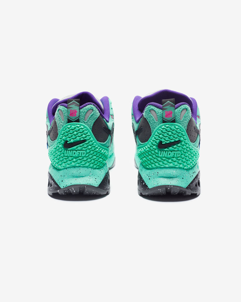 UNDEFEATED NIKE AIR TERRA HUMARA - LIGHT MENTA