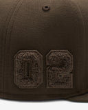 UNDEFEATED X NE MONOCHROME ICON FITTED - BROWN