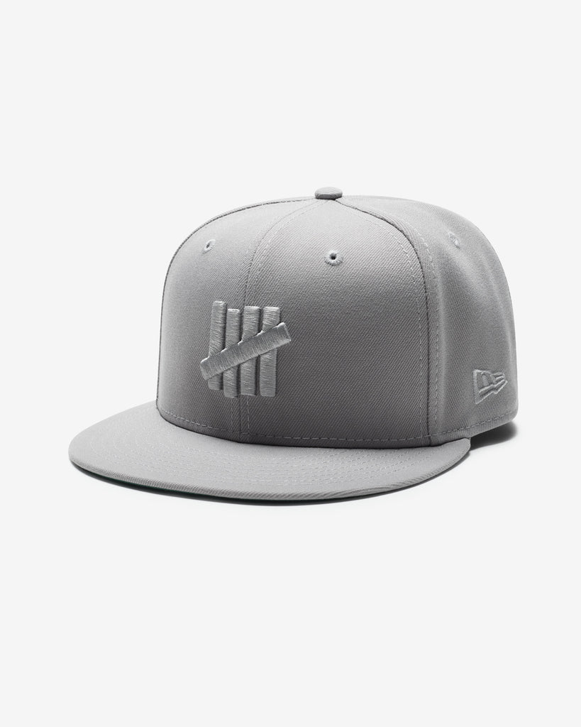 UNDEFEATED X NE MONOCHROME ICON FITTED - MEDIUM-GREY