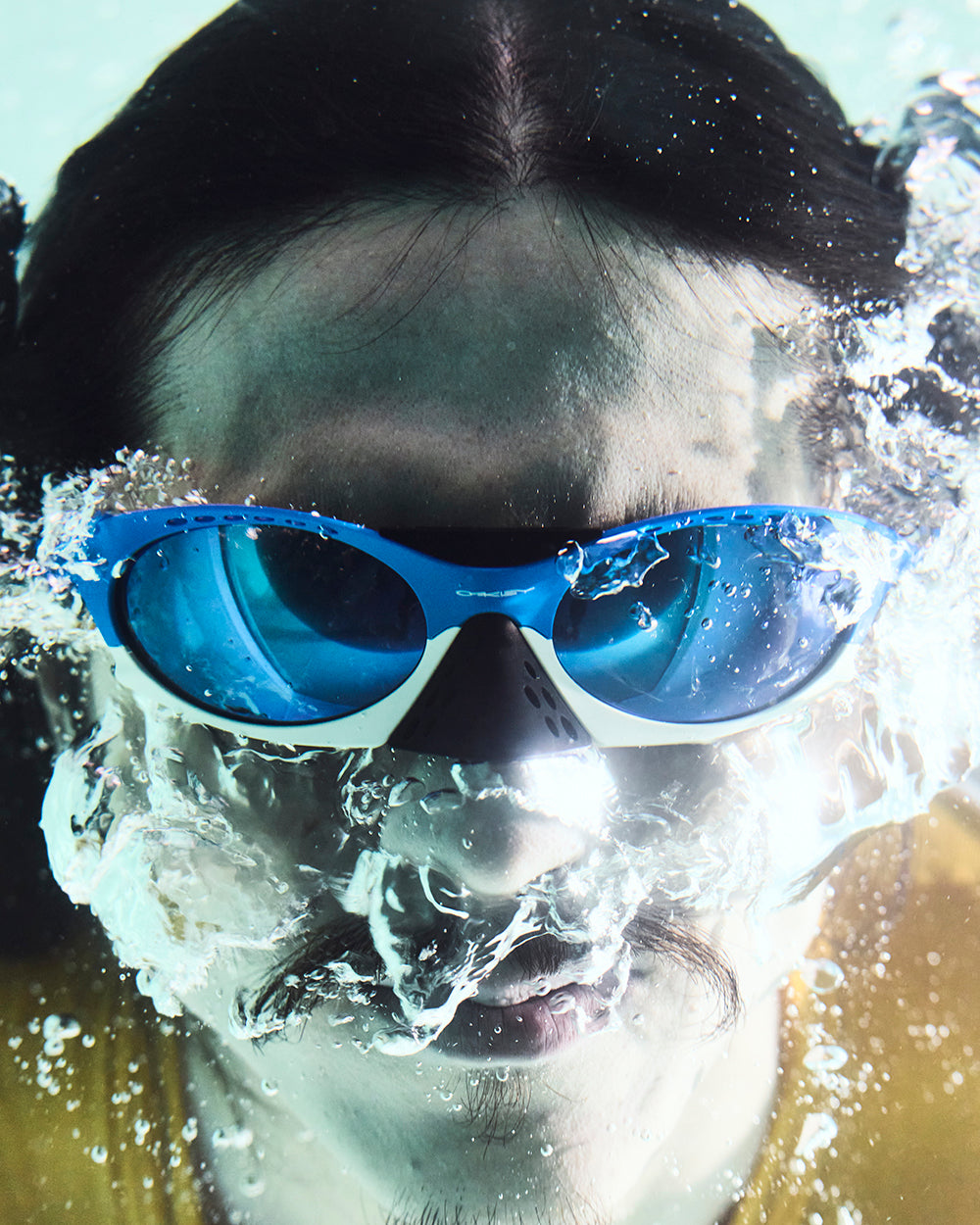 UNDEFEATED x Oakley Plantaris ‘Primary Blue’